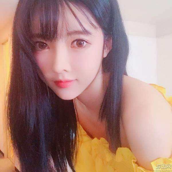 检察日报谈明星阴阳合同：税务机关要拔出萝卜带出泥